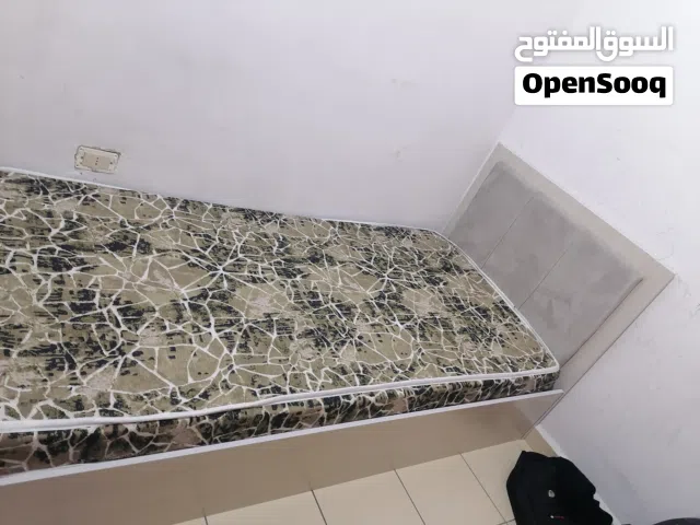 سرير مفرد عدد 2