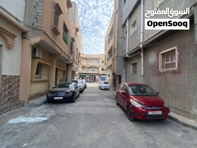 عمارة متعددة الاستخدام في مكان حيوي التدريبي للايجار