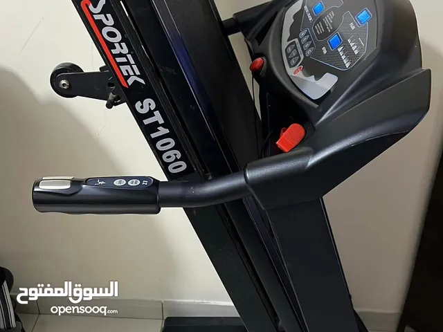 جهاز مشي Sportek ST1060 متواجد في ابوظبي ال نهيان السعر 500 درهم