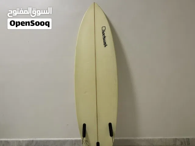 سيرف بورد في حاله ممتازه