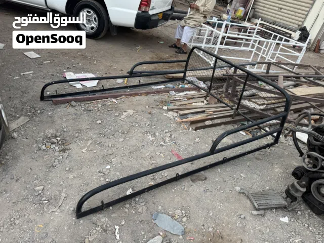 للبيع كريل تركب على التاكوما غماره ونص