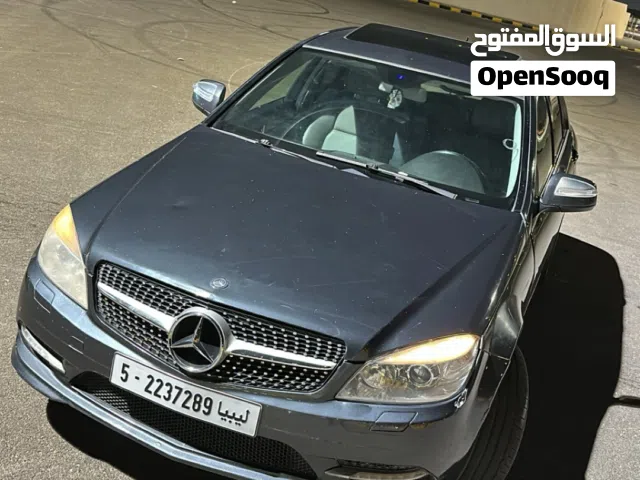 2009 مرسيدس بنز الفئة-C C 300