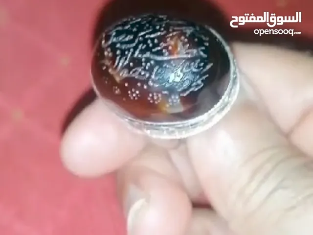 خاتم عقيق يماني جزعي مطلسم صياغه فضه ثقيله