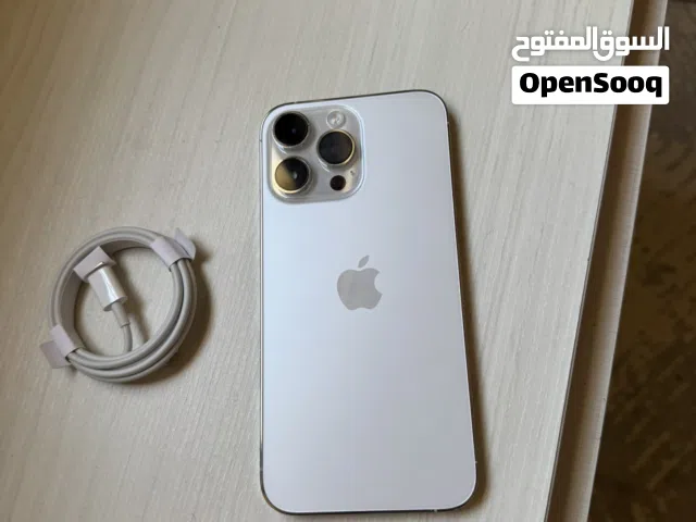 ايفون 14 برو ماكس بحالة الوكالة