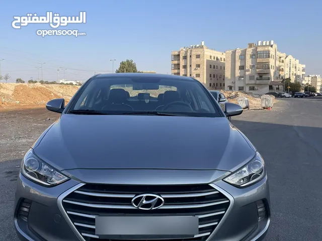 Used Hyundai Avante in Amman