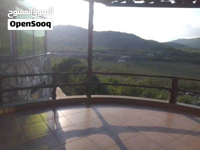 270 m2 3 Bedrooms Villa for Sale in Homs Shin