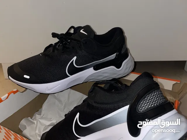 NIKE RENEW RUNS 3 “BLACK”