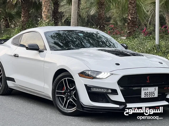 Mustang 2019 Turbo top option premium ecoboost with Vallet mode original airbags