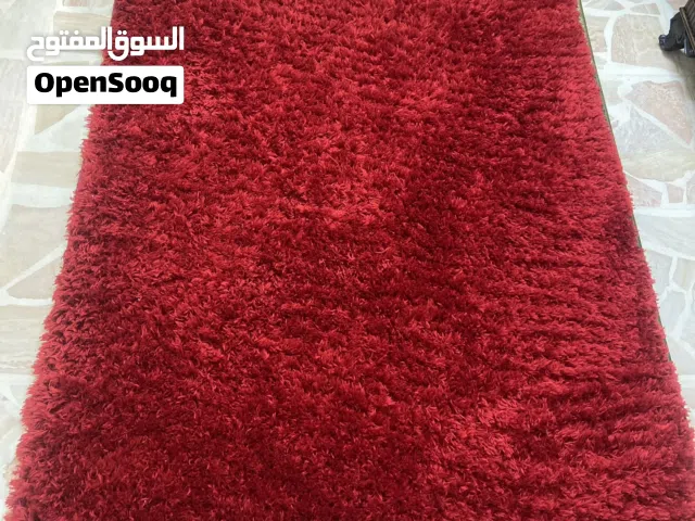 سجاد فرو شاقي