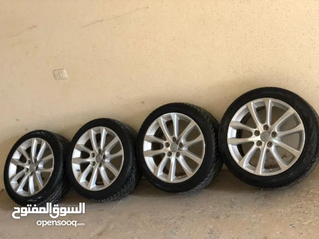 ديسكوات تيوتا افالون