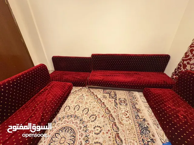 للبيع اثاث صاله و غرفة النوم
