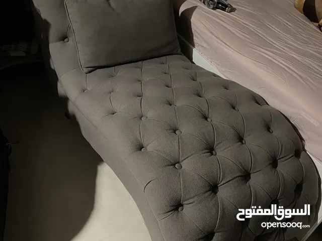 Single sofa