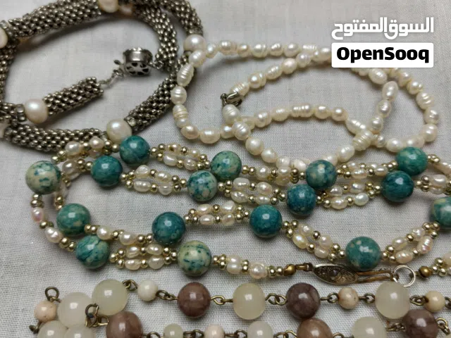 صندوق اكسسوارات واحجار كريمه و لؤلؤ البيع كامل