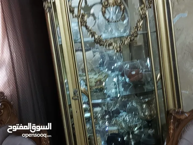الحديقه والمنزل