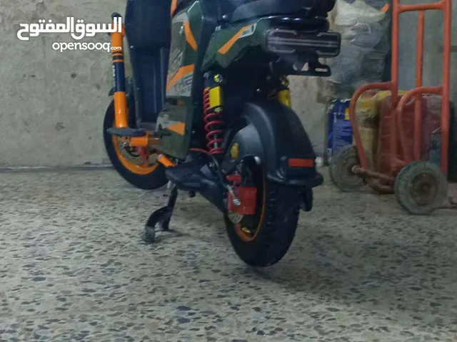 السلام عليكم دراجه شحن x900 دراجه حلوه و جديده مشتريه من محمد الوكيل موصفاته اتبع الوصف بيكم خير