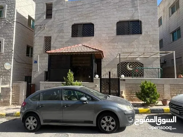 250m2 3 Bedrooms Townhouse for Sale in Amman Abu Nsair