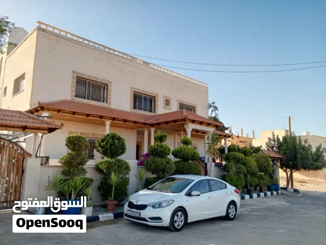 432 m2 More than 6 bedrooms Townhouse for Sale in Amman Alkhashafia