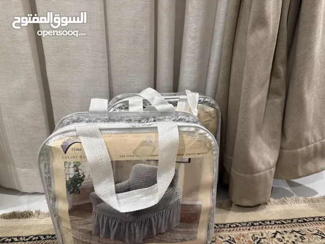 تغطيه كرسي جديده جداً