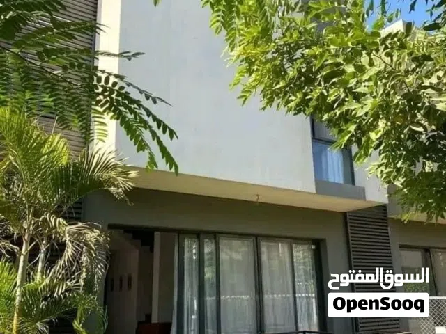 260 m2 4 Bedrooms Villa for Sale in Cairo New October