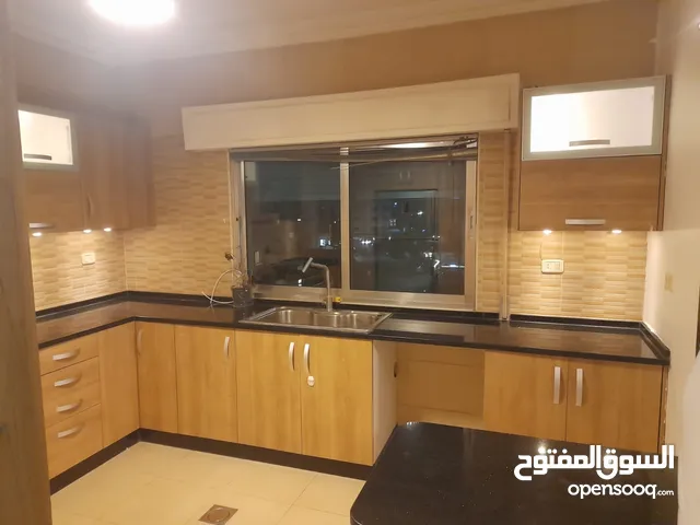 شقة فارغة للإيجار _ ضاحية النخيل _ 3نوم _ رقم الإعلان  (364)