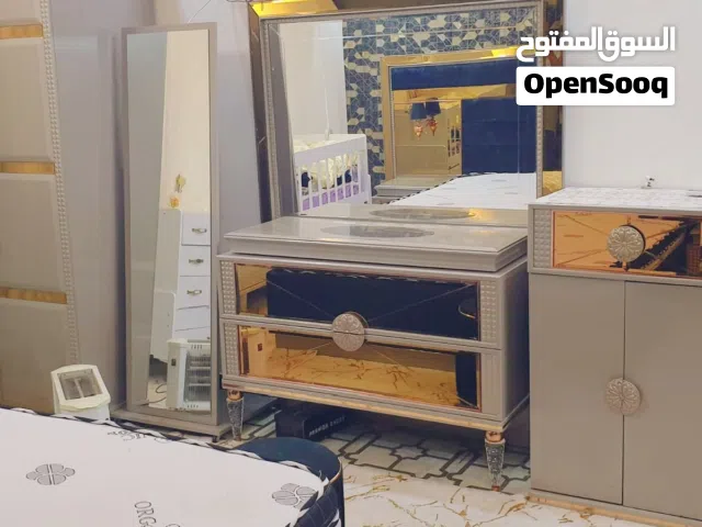غرفة نوم(تركي) من شركة اداش نضيفة جدا اخت الجديدة