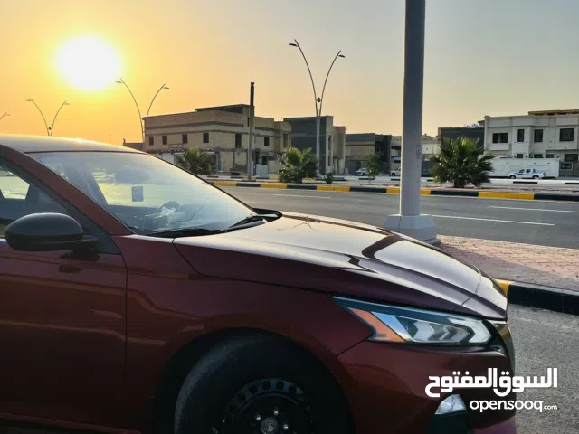 Used Nissan Altima in Basra