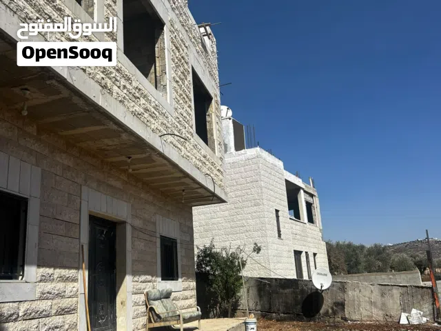 بيت للبيع