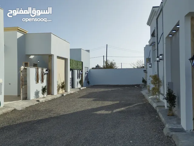 منازل صغيره للبيع عين زارة زويتة شارع الحاراتي