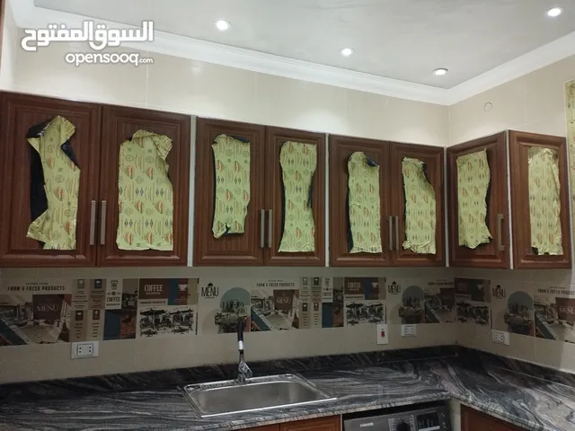 300 m2 3 Bedrooms Apartments for Rent in Cairo Maadi