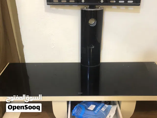 ميز تلفزيون