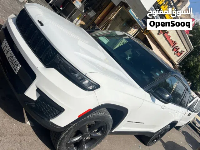2021 جيب جراند شيروكى Laredo