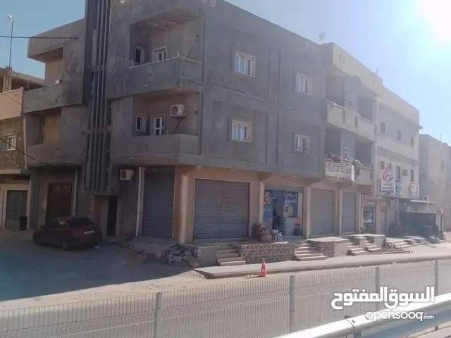 مجل للايجار علي الطريق الخدمي للدايري الثالث (الدعوة الاسلامية ) مباشرة