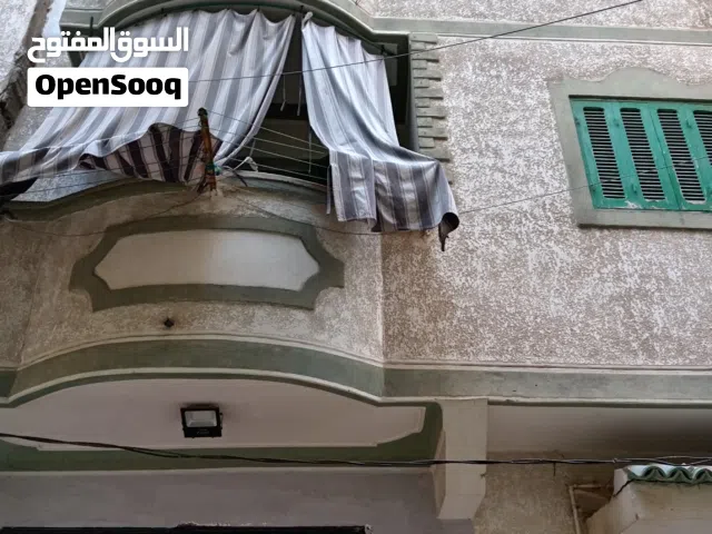 3 شقق للبيع ومحل بمنطقه الشامي العجمي لقطه وفرصه لن تعوض