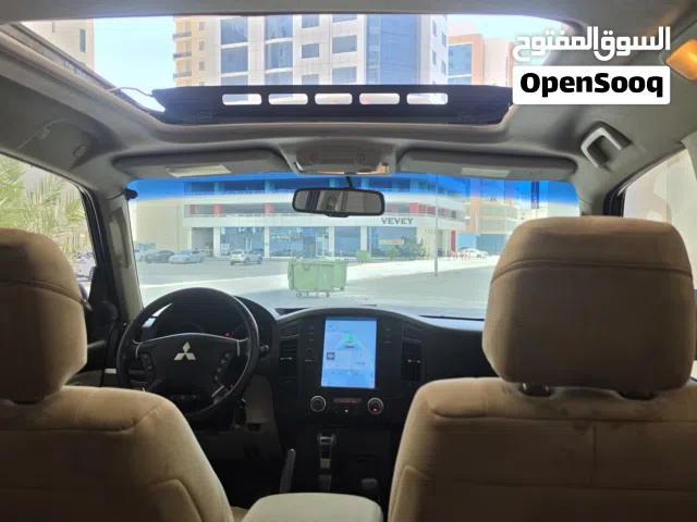 Mitsubishi Pajero Full Options