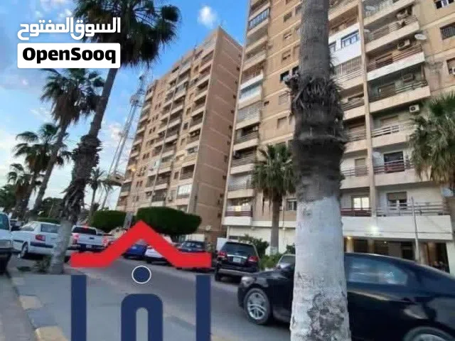 شقة للبيع في زاوية الدهماني بالقرب من جامع القوزقو