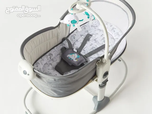 Juniors Zane 6-in-1 Multi-Functional Bassinet