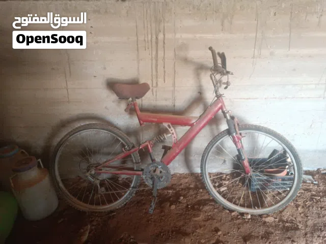 بسكليت مع غيارات ممتاره