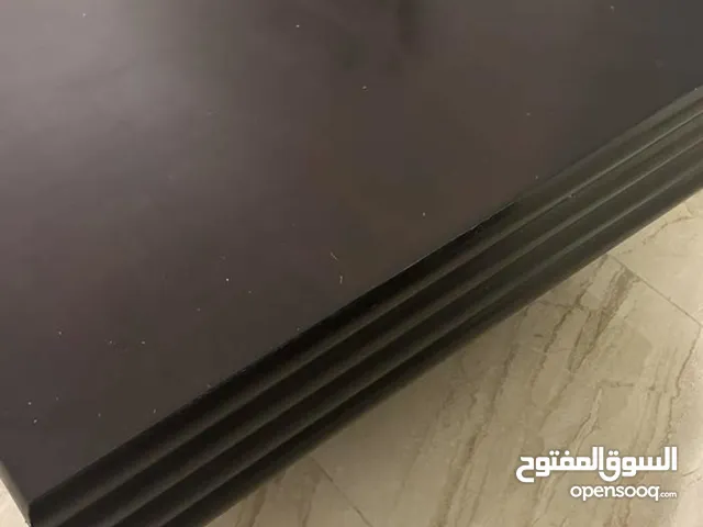 طاولة وسط خشب