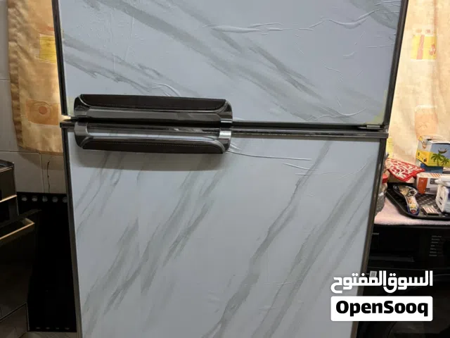 ثلاجة للبيع كلفيناتور 651 لتر/ 23 قدم Kelvinator