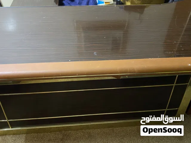 طاولة مكتبية للبيع ف حاله جيده