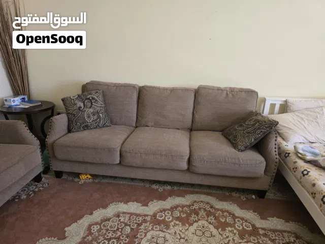 5 seaters sofa in very good condition