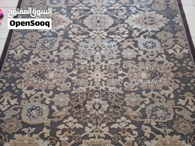 سجاد محفر تركي بحاله جيده جدا