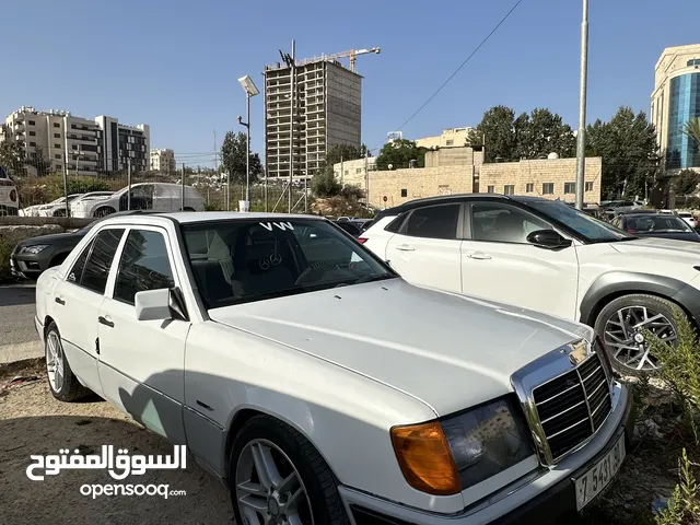 مرسيدس بنز e230