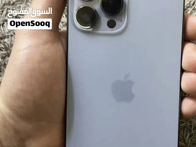 آيفون 13 برو ماكس قطعه ذهب  المساحه 256 البطاريه 88 مش مفتوح ولا مغير فيو اشي نهائيا  استعمال خفيف
