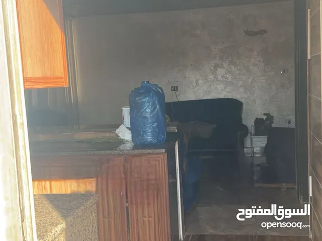 100 m2 3 Bedrooms Apartments for Sale in Zarqa Al Zawahra