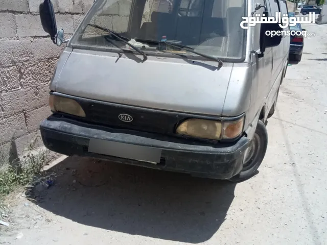 Used Kia Besta in Zarqa