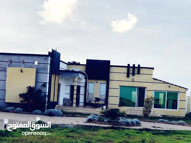 2 Bedrooms Chalet for Rent in Benghazi Sidi Khalifa