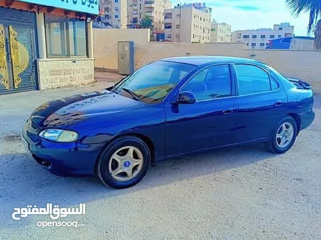 هيونداي أفانتي للبيع في الأردن موديل 1996 قير عادي محرك cc1500