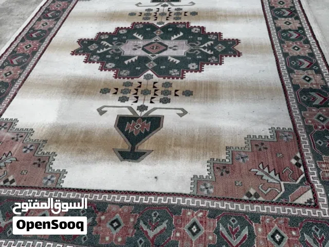 سجاده مستعمل للبيع الكبيره30 مطلوب فيها والوسط 25