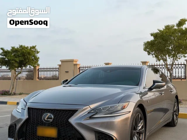 لكزس LS500 F SPORT